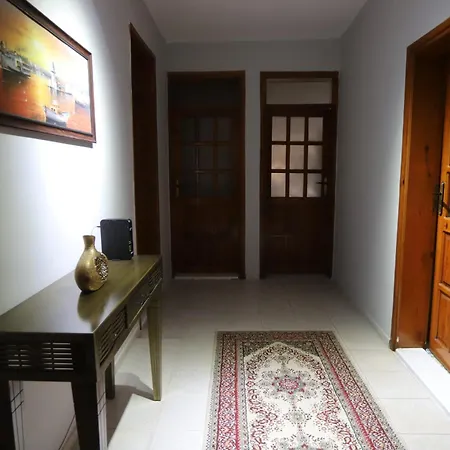 Apartment Spacious Flat 20 Minutes To Oldtown *