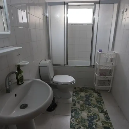 Spacious Flat 20 Minutes To Oldtown * Antalya